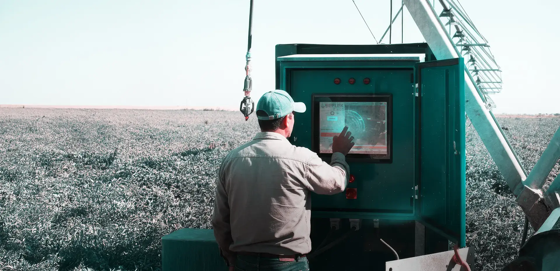 Şeflek Smart Irrigation Şeflek Smart Irrigation ile sulama süreçlerinizi uzaktan yönetin, suyu ve enerjiyi en verimli şekilde kullanın.